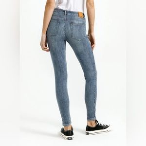 Performances denim mid rose skinny jeans